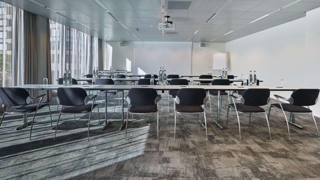 radisson-blu-lucerne-1lieu1salle-seminaires-scaled-1.jpg
