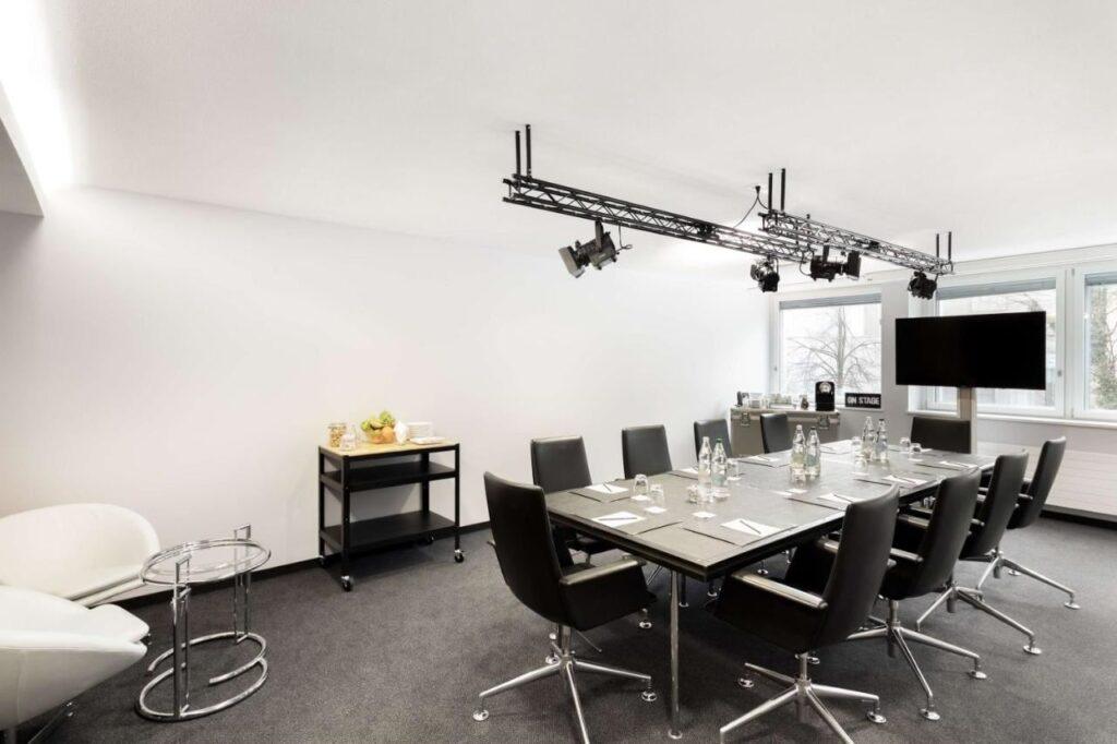 radisson-blu-st-gallen-1lieu1salle-reunions.jpg