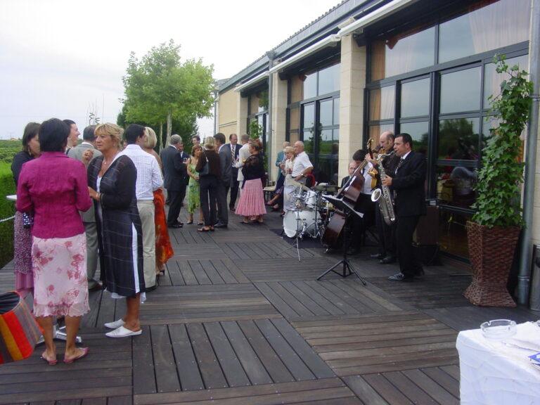 COCKTAIL-SUR-TERRASSE-AVEC-ANIMATION-JAZZ.jpg