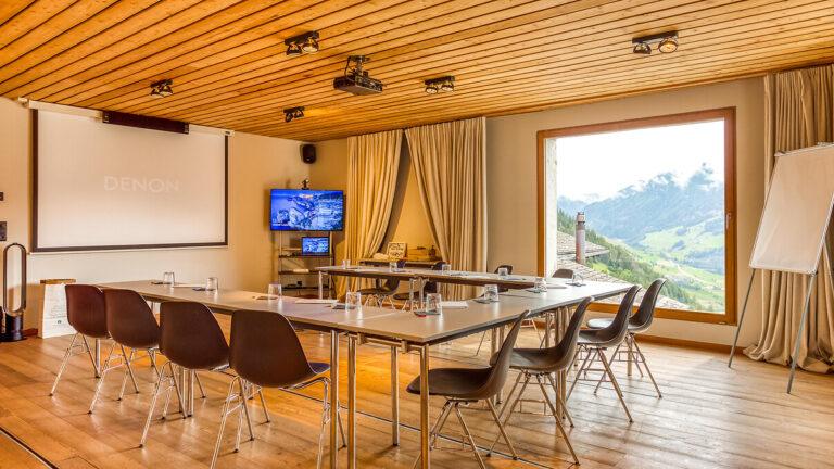 chateauform-montagne-alternative-1lieu1salle-evenement.jpg