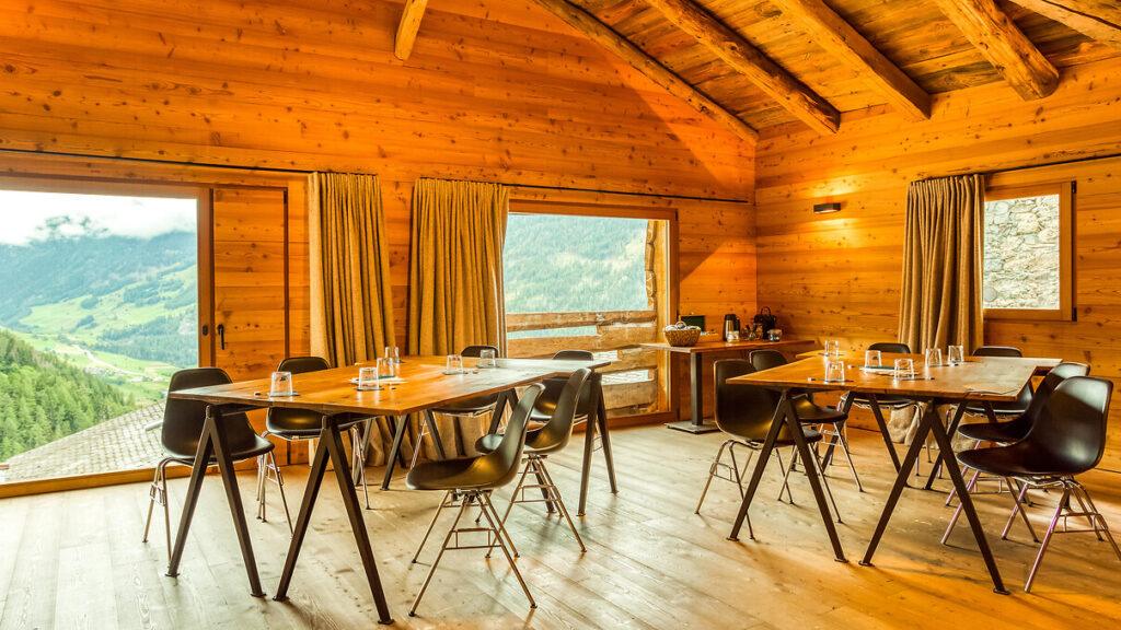 chateauform-montagne-alternative-1lieu1salle-reunions.jpg
