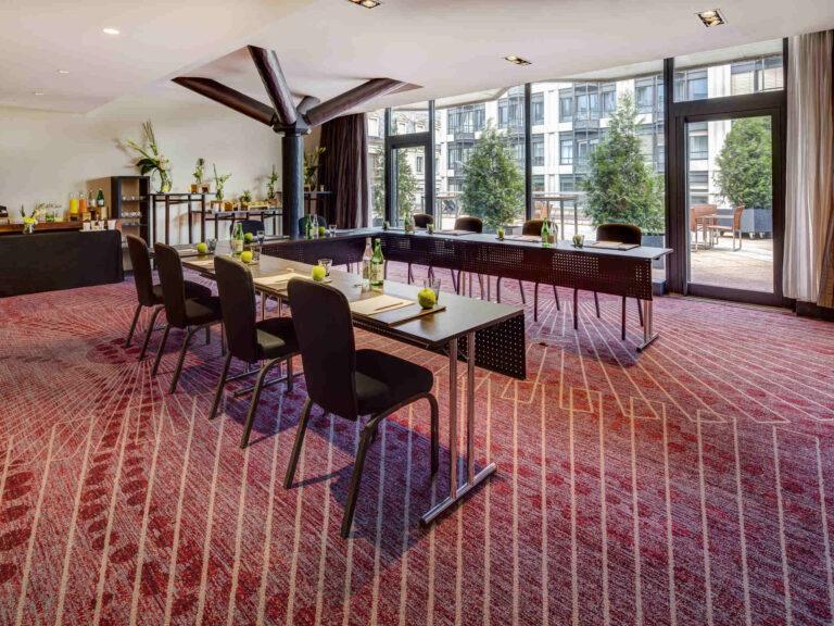 https://www.accorhotels.com/B748