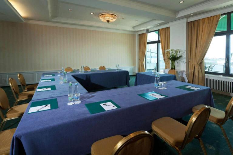 hotel-paix-lausanne-1lieu1salle-evenements.jpg