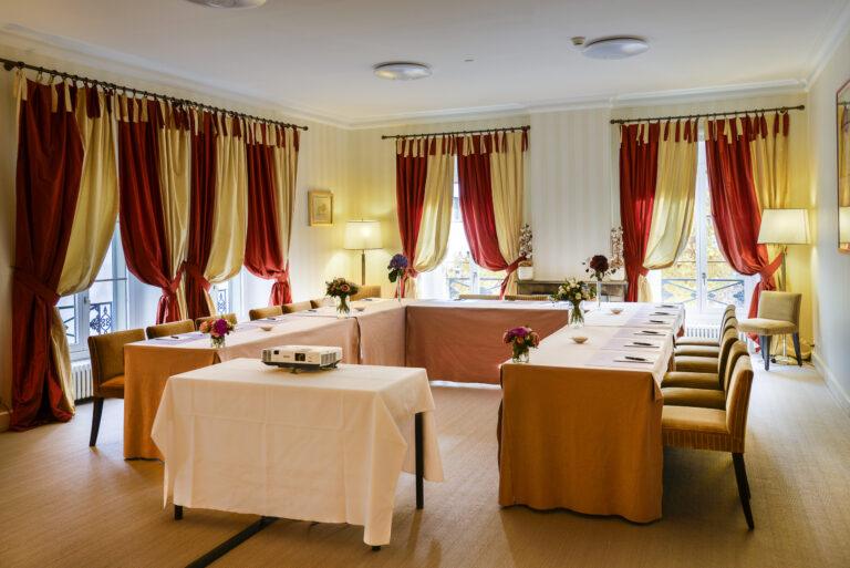 hotel-trois-couronnes-vevey-1lieu1salle-event-scaled-1.jpg
