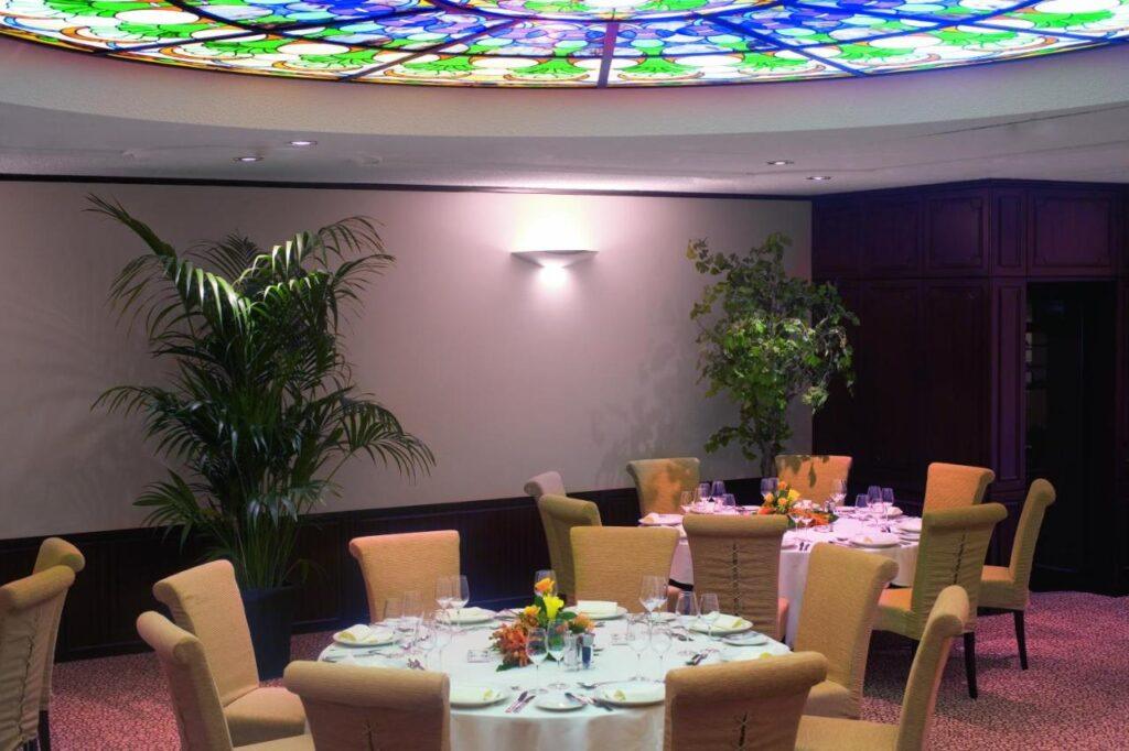 movenpick-casino-geneve-1lieu1salle-conferences.jpg