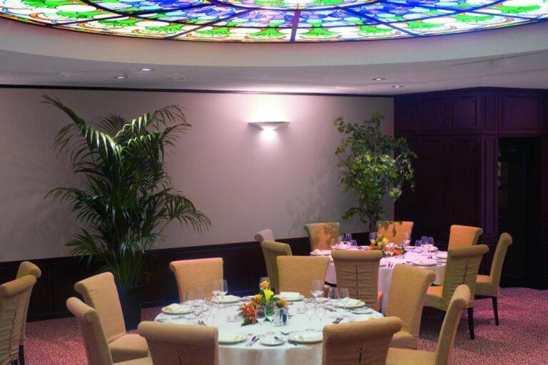 movenpick-casino-geneve-1lieu1salle-conferences.jpg