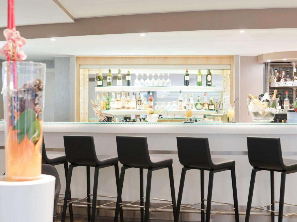 novotel-geneve-centre-1lieu1salle-conventions.jpg