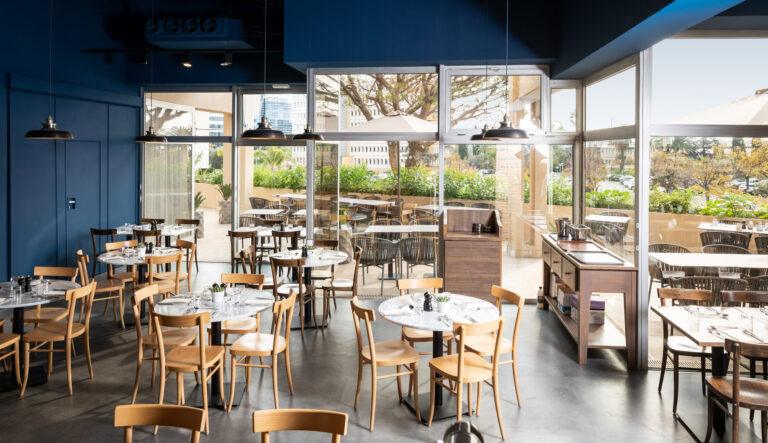 Radisson-Nice-Airport_Photos-by-White-Kitchen_300dpi_019-scaled-1.jpg