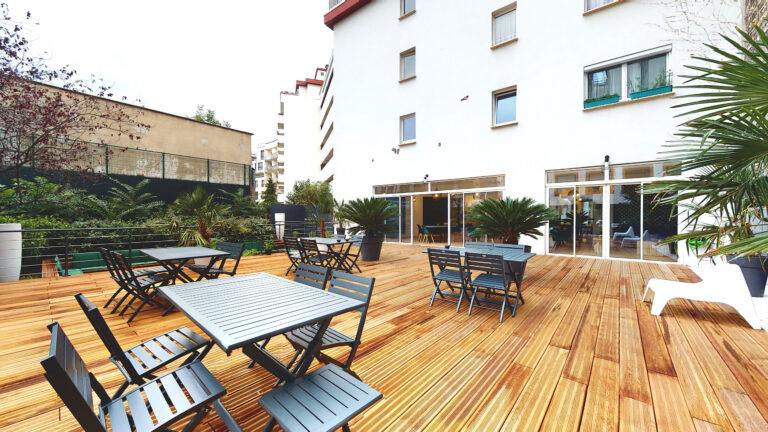 TERRASSE-LE-58-MEETING-PLACE-scaled-1.jpg