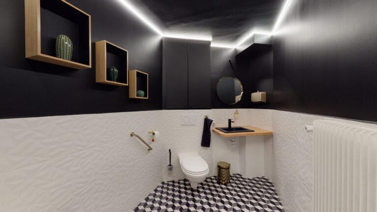 TOILETTES-scaled-1.jpg