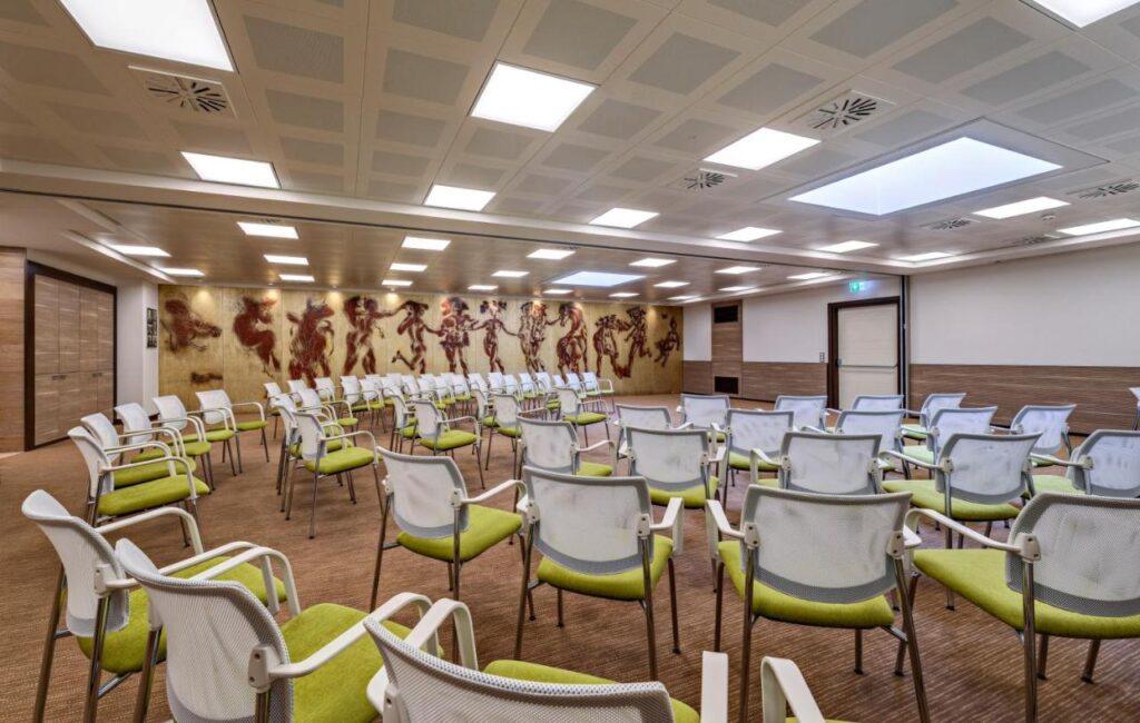 hotel-continental-lausanne-1lieu1salle-meeting.jpg