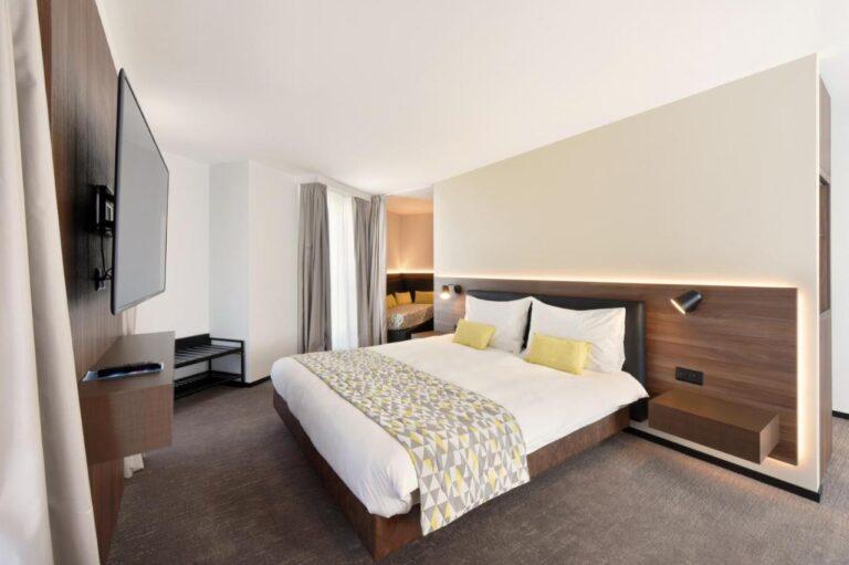 astra-hotel-vevey-1lieu1salle-reunions.jpg
