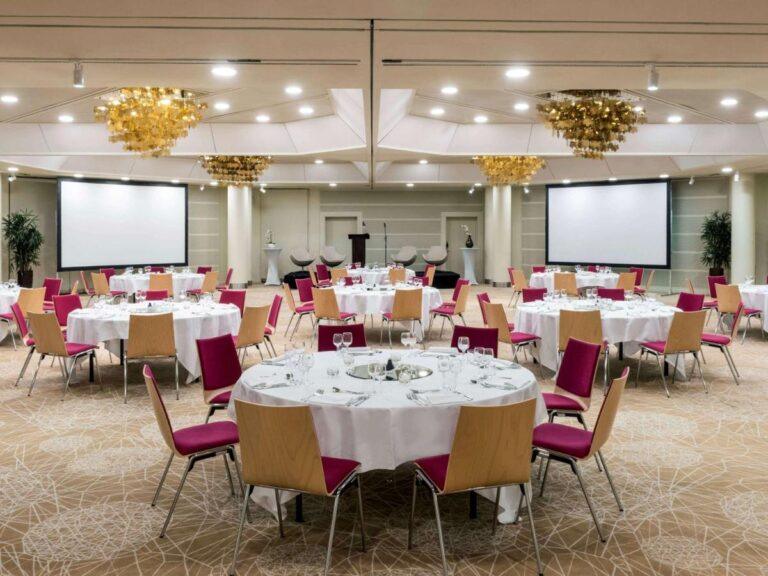 movenpick-lausanne-1lieu1salle-meetings.jpg