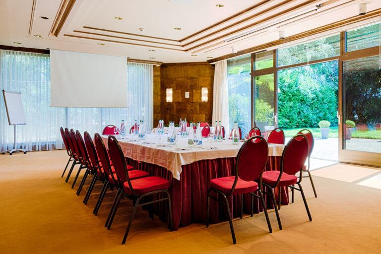 royal-plaza-montreux-1lieu1salle-conferences.jpg