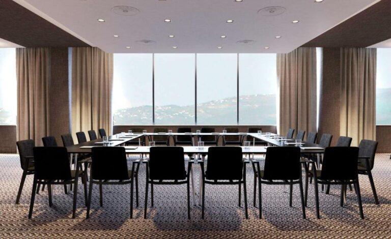 hilton-tanger-1lieu1salle-organisation.jpg