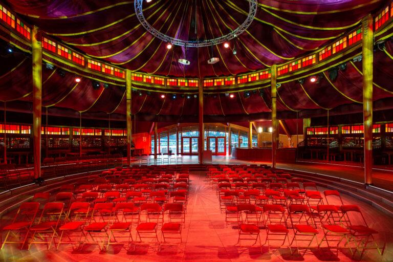 Cabaret-Sauvage-Espace-pleniere-et-restauration-2-scaled-1.jpg
