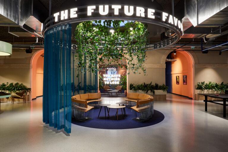 TheSocialHub_Toulouse_Interior_Lobby_2023-scaled-1.jpg