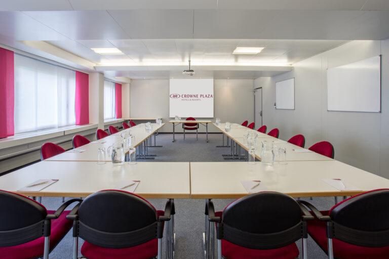crowne-plaza-zurich-1lieu1salle-congres.jpg