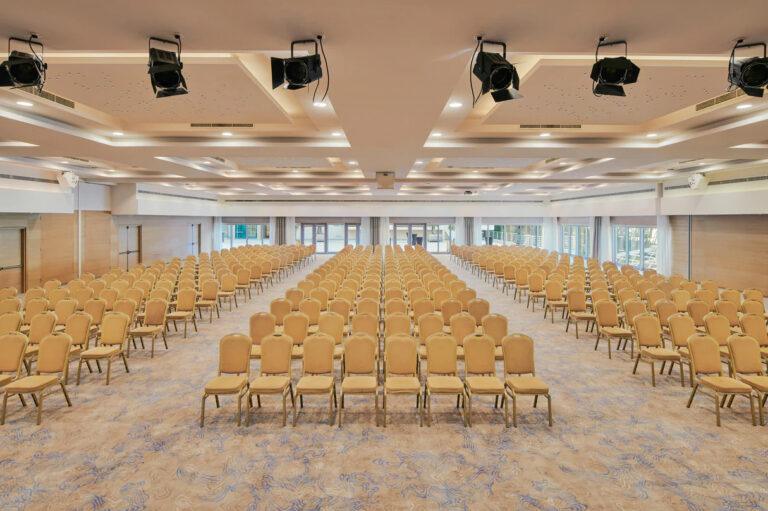 meridien-lav-1lieu1salle-meetings.jpg
