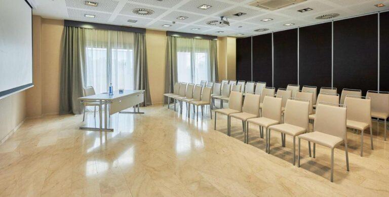 nh-alicante-1lieu1salle-reunion.jpg