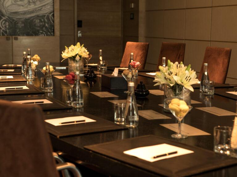 https://www.accorhotels.com/6811
