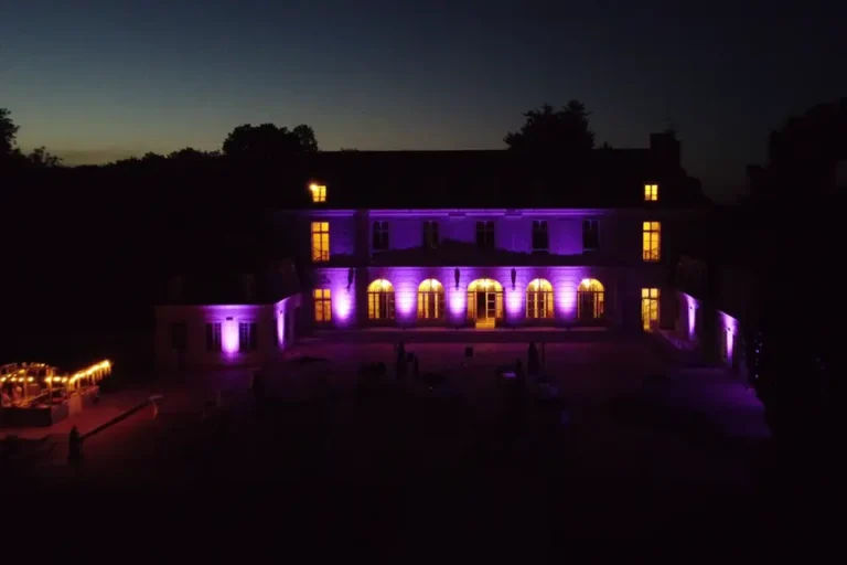 chateau-vue-de-nuit-2_3_263975-166982579725974.webp