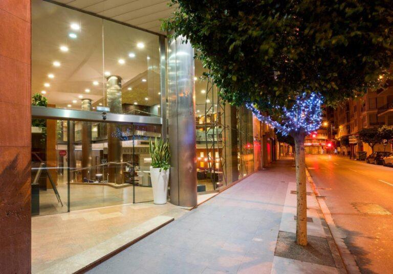hotel-castellon-center-1lieu1salle-event.jpg