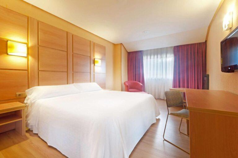 hotel-puertollano-1lieu1salle-evenement.jpg