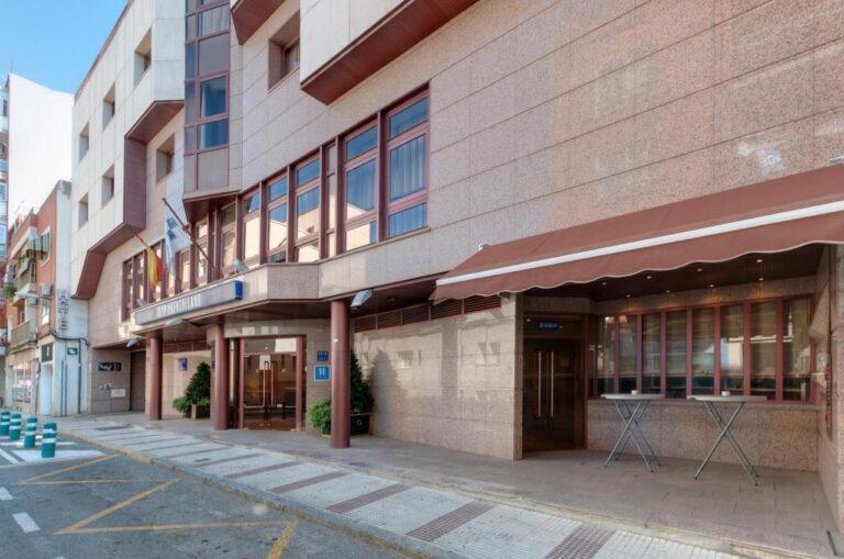 hotel-puertollano-1lieu1salle-meetings.jpg
