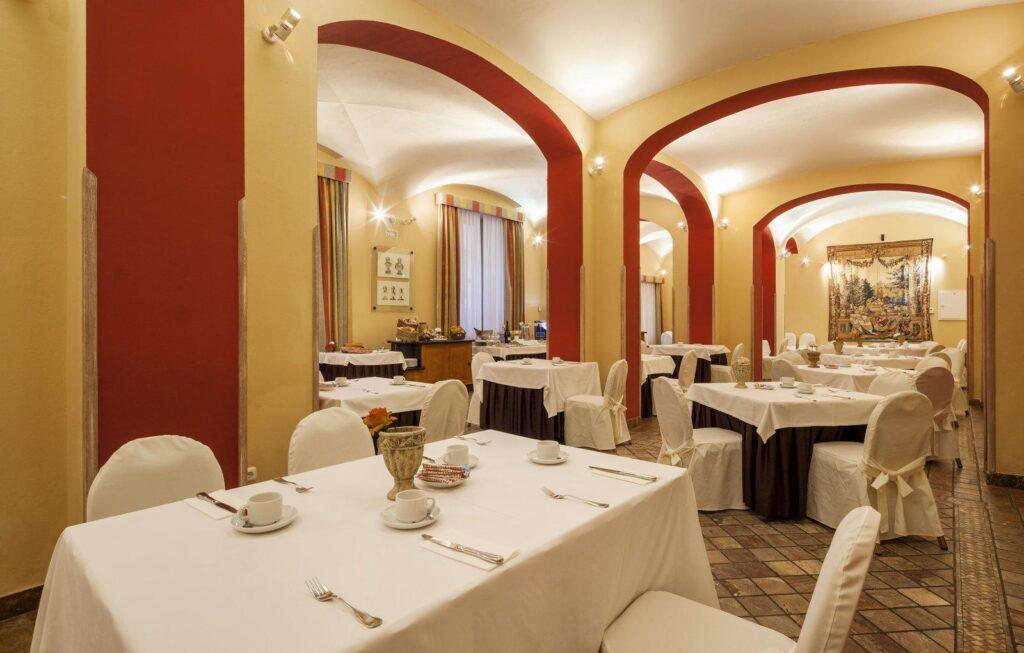 ilunion-merida-palace-1lieu1salle-conferences.jpg