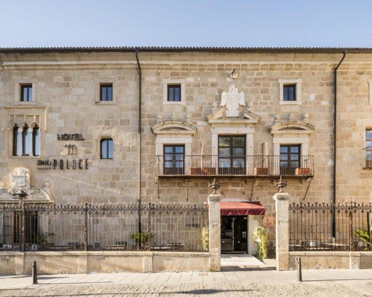 ilunion-merida-palace-1lieu1salle-event.jpg