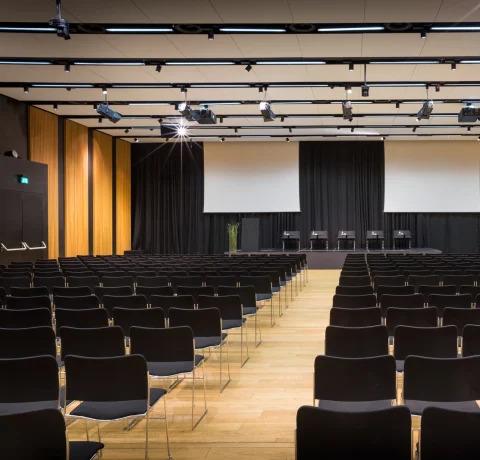 lone-hotel-1lieu1salle-evenement.jpg
