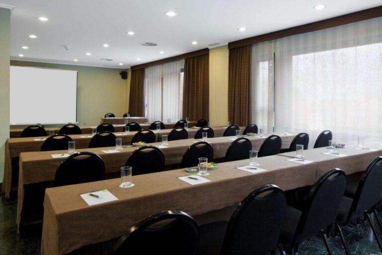 nh-ciudad-cuenca-1lieu1salle-conferences.jpg