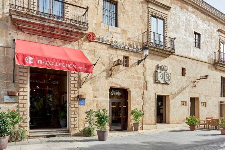 nh-collection-caceres-oquendo-1lieu1salle-event.jpg