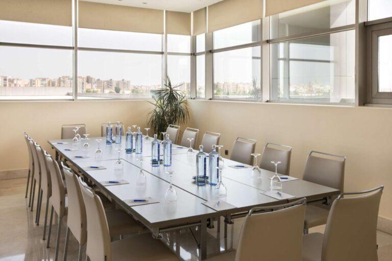 nh-gran-hotel-casino-extremadura-1lieu1salle-conference.jpg