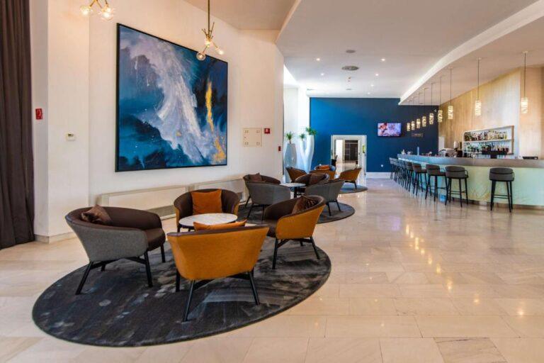 park-plaza-histria-1lieu1salle-conventions.jpg