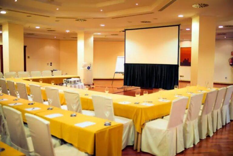 sh-villa-gadea-1lieu1salle-conferences.jpg