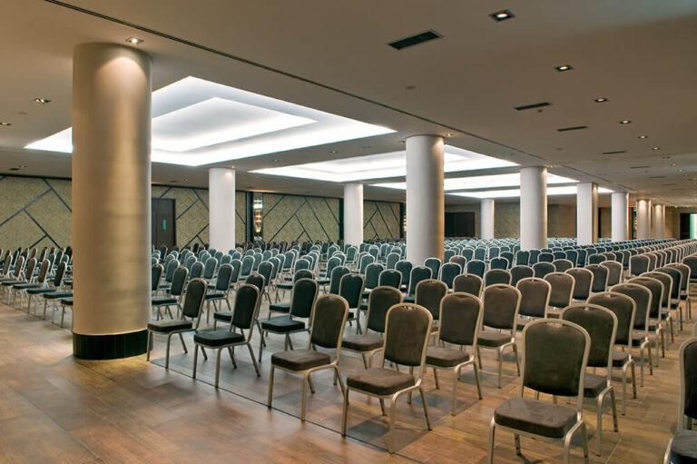 urh-zen-balagares-1lieu1salle-meetings.jpg