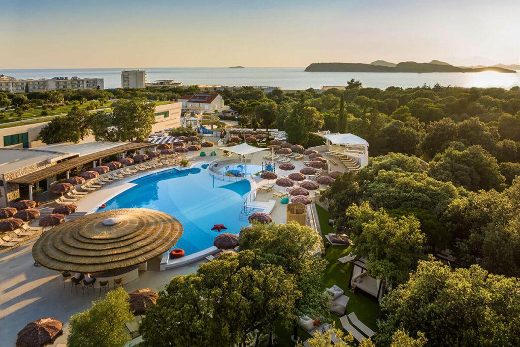 valamar-tirena-1lieu1salle-event.jpg