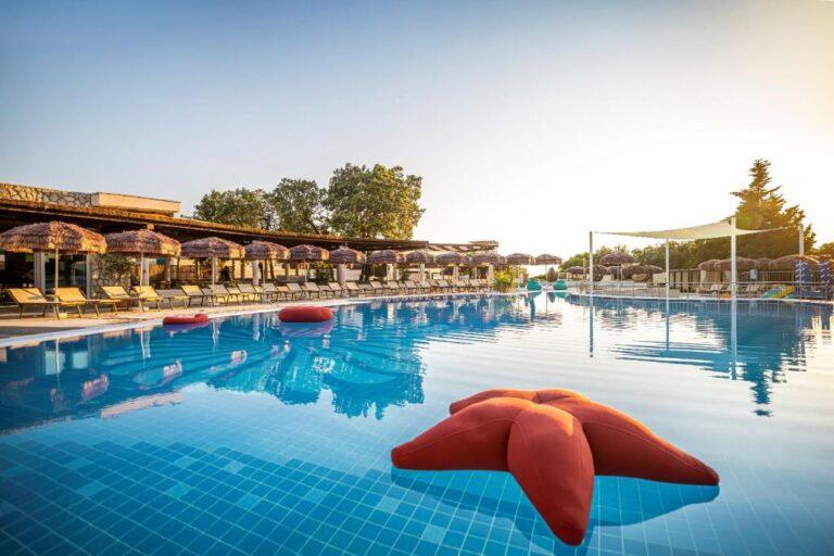 valamar-tirena-1lieu1salle-meetings.jpg