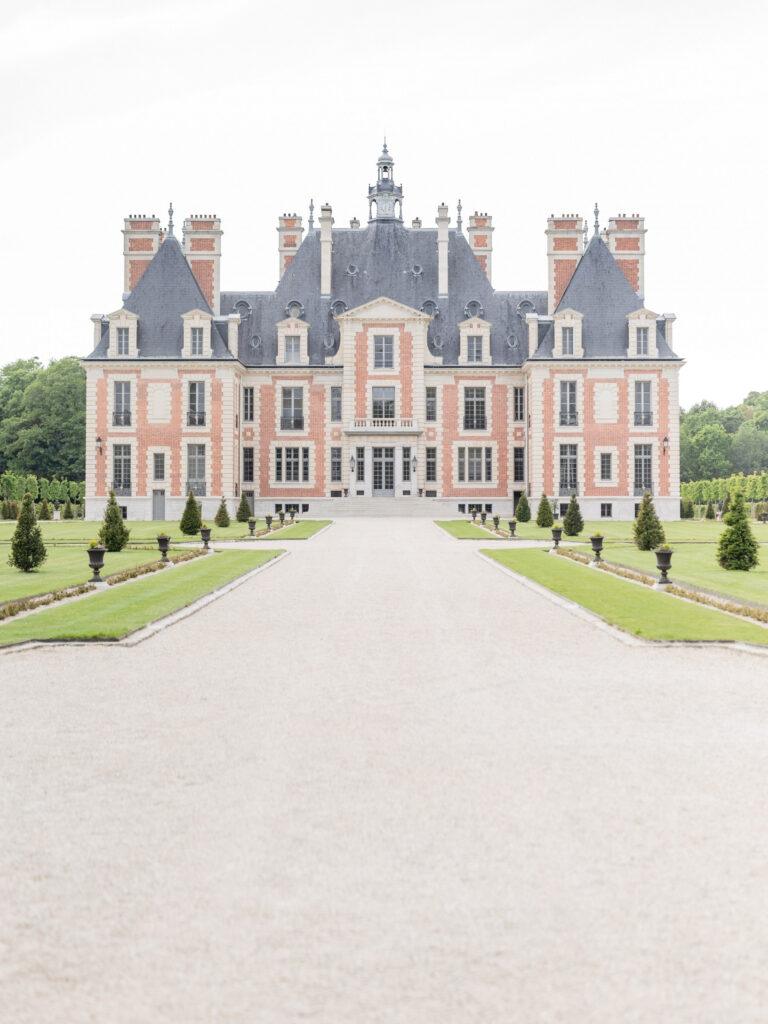 ChateaudeNainville_-92-Conflit-lie-au-codage-Unicode-1-scaled-1.jpg