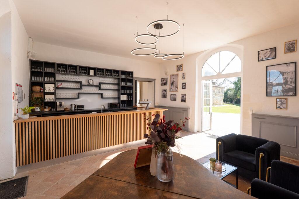 Hall-daccueil-2-scaled-1.jpg