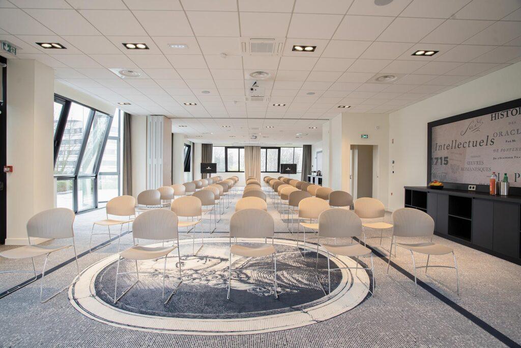 Seminaires-FEVO-Geneve-Apt-Ferney-Voltaire-Rousseau-Pleniere-200m²-1.jpg