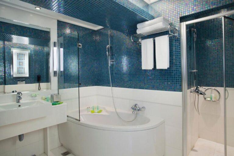 crowne-plaza-athenes-1lieu1salle-seminaire.jpg