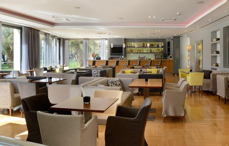plaza-resort-1lieu1salle-conventions.jpg