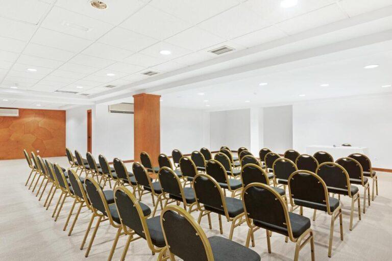 thb-los-molinos-1lieu1salle-meetings.jpg