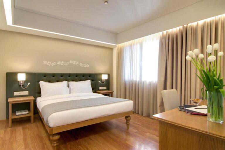 titania-hotel-1lieu1salle-seminaire.jpg