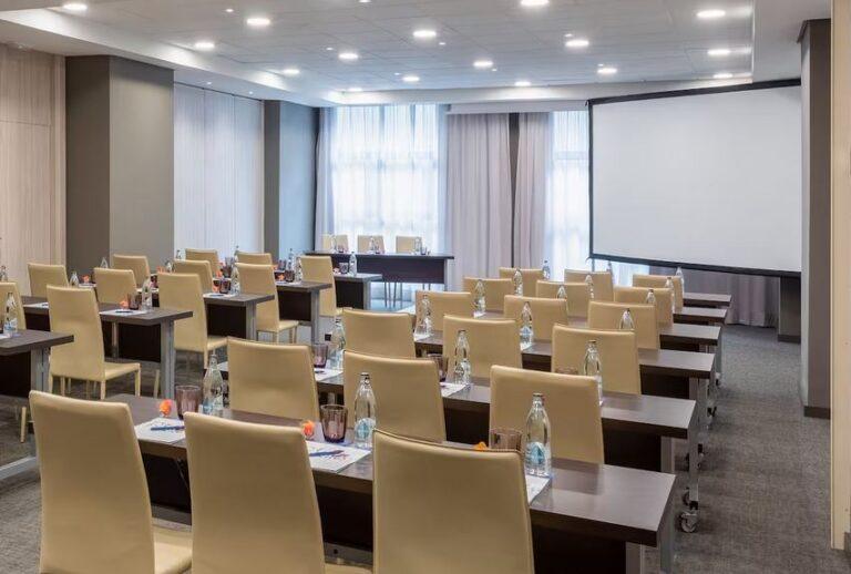 cadiz-melia-paseo-mar-1lieu1salle-conferences.jpg