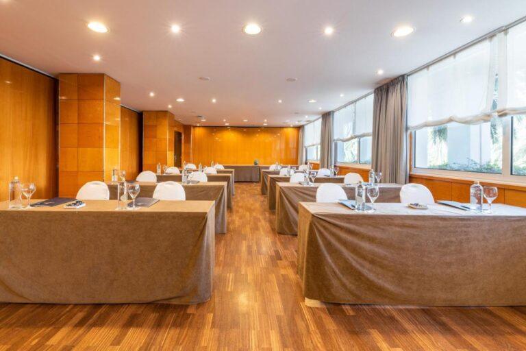 eurostars-atlantico-1lieu1salle-seminaire.jpg