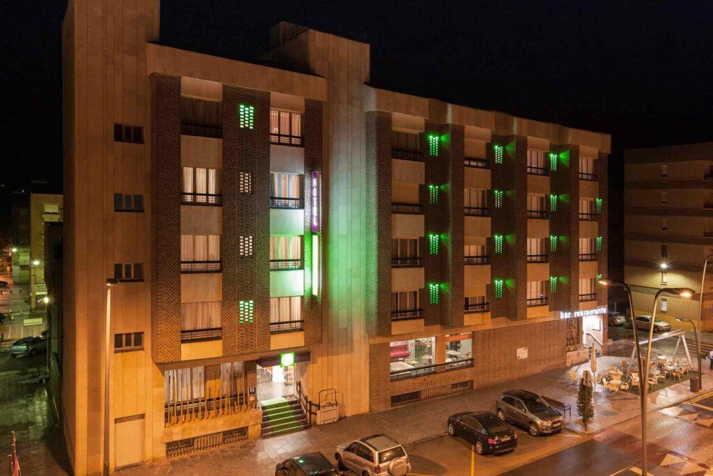 ibis-styles-rioja-arnedo-1lieu1salle-meetings.jpg